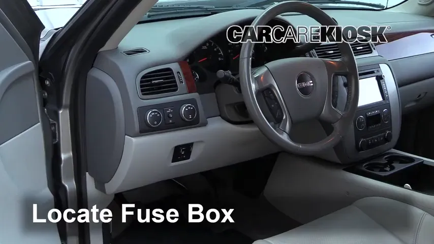 2013 GMC Sierra 3500 HD SLT 6.6L V8 Turbo Diesel Crew Cab Pickup Fuse (Interior) Check